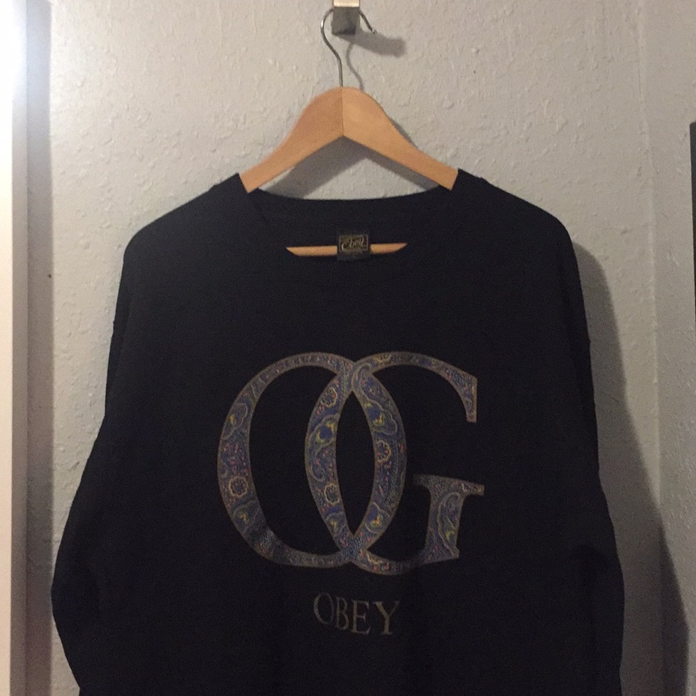 OBEY crewneck